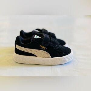 Suede Infants 2 straps Blk-why new in original box